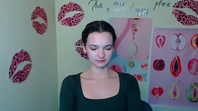 _SusieSu_'s cam snapshot