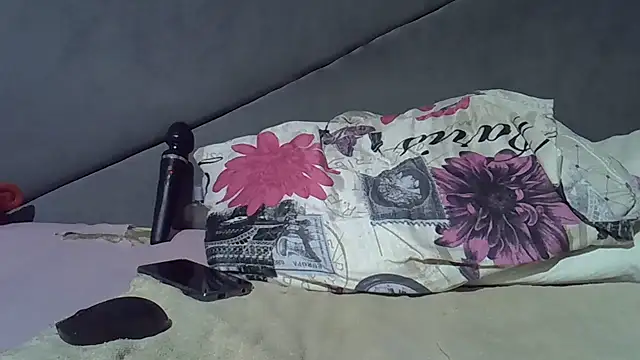 Bracylia's cam snapshot