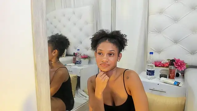 kamii_arias's cam snapshot