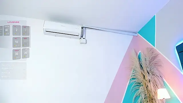 mara_winters_'s cam snapshot