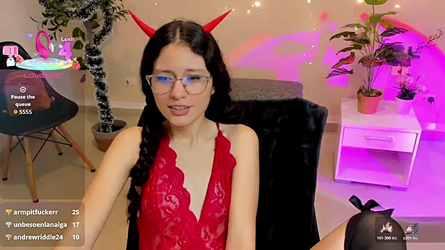 Krysten_Riter's cam snapshot