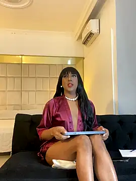 IsabellaDarrell_ts live sex cam