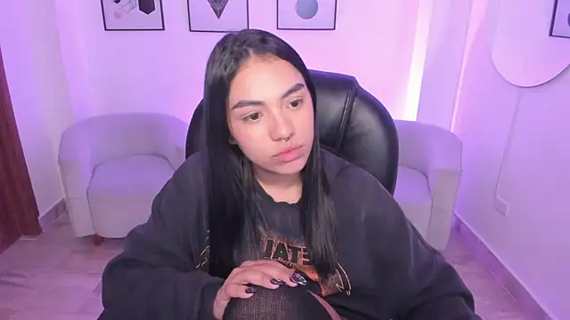 emma_connor1's cam snapshot