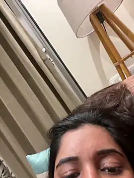 desitease's cam snapshot