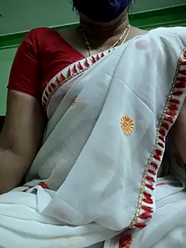 Kerala_Adhya's cam snapshot