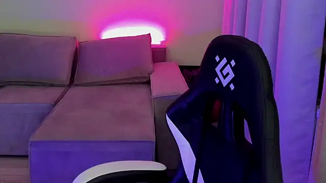 stefaniyamos's cam snapshot