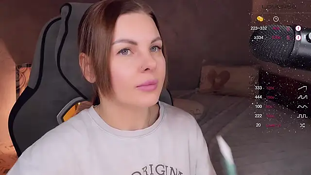 Alaska_ya's cam snapshot