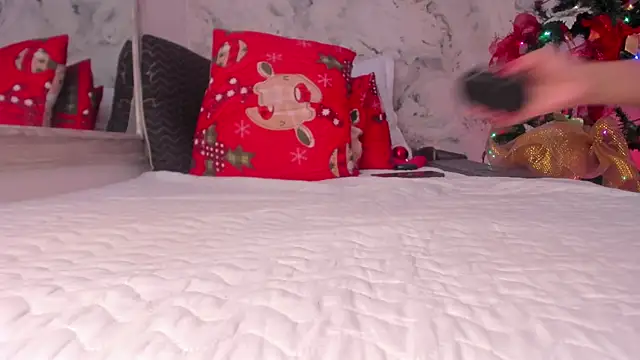 Bella_desi_'s cam snapshot