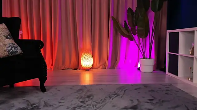 LunaMuze's cam snapshot