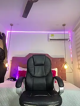 Velveet_x's cam snapshot