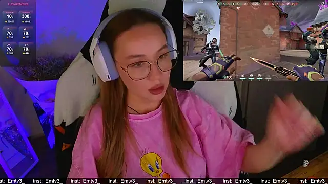 Emili1-'s cam snapshot