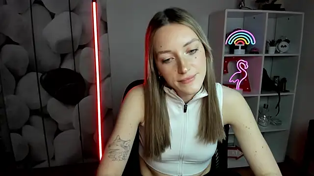 EvelynBlond's cam snapshot