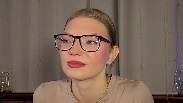 JeaneneWoltz's cam snapshot