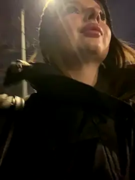 KrisMagnoly's cam snapshot