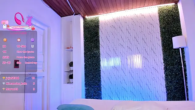 AidaJones's cam snapshot