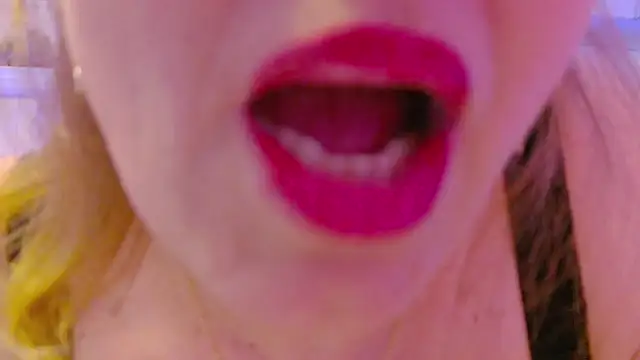 LadyJeen's cam snapshot