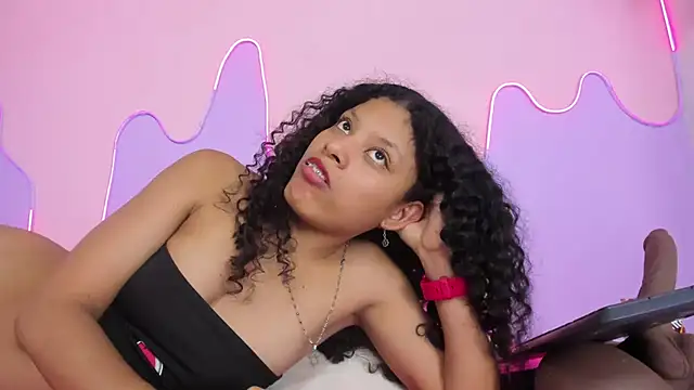 Mingie_Rouse's cam snapshot