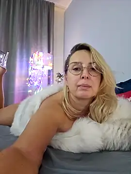 MariaRichi_'s cam snapshot