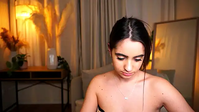 miilky_wayy's cam snapshot