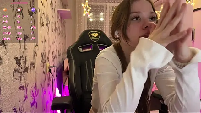 GayleLuu's cam snapshot