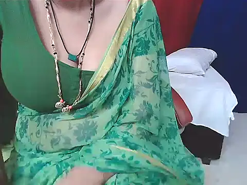 sunitha-3 live sex cam