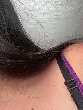 siri_duque's cam snapshot