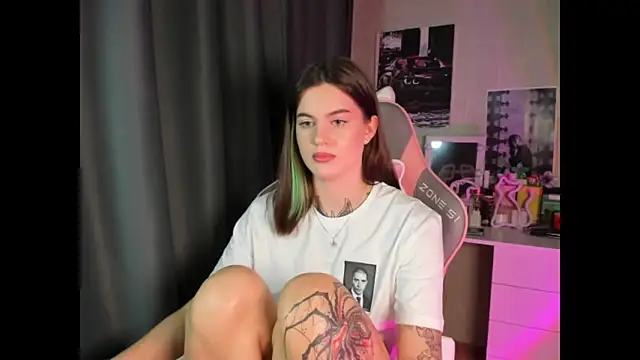 NikkieKitty's cam snapshot