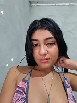 Sweed-virgin-pussy live sex cam