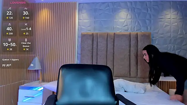 paulina_sweett_'s cam snapshot