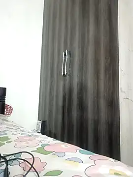 Swetyhoney's cam snapshot