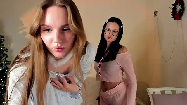 MishkaMe's cam snapshot