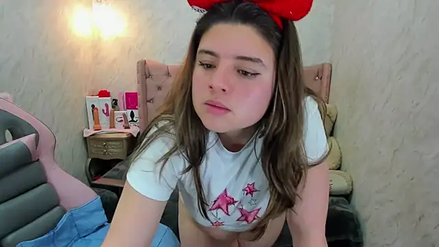 Lianngrace's cam snapshot