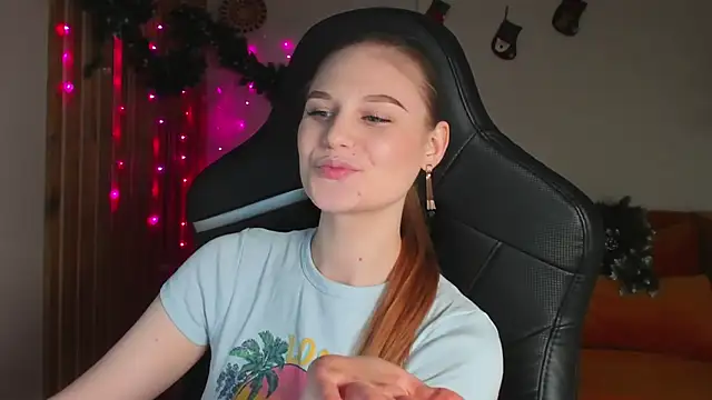 AriaWell's cam snapshot