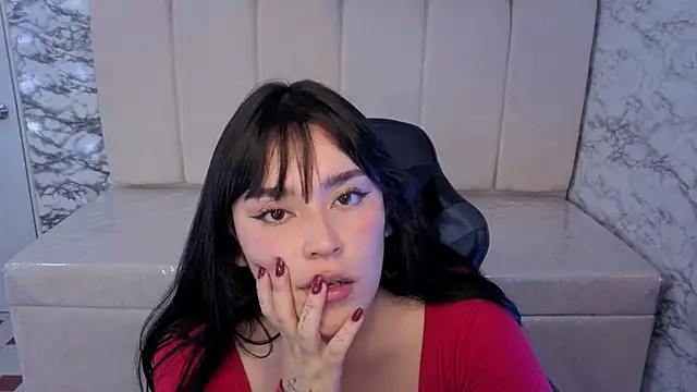 Laksmy_v's cam snapshot