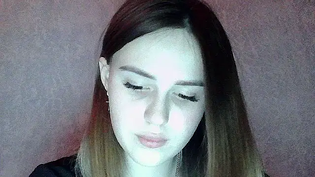 SweetLoraa's cam snapshot