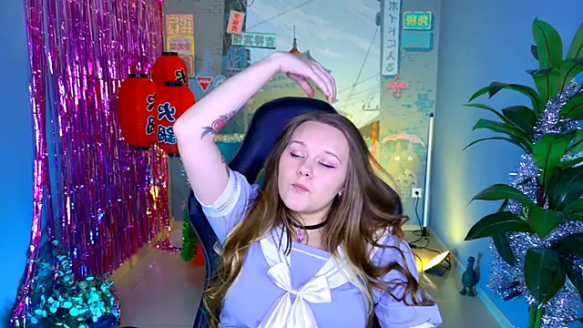 auroranelson's cam snapshot