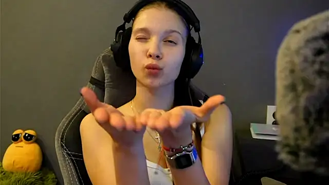 Softixq's cam snapshot