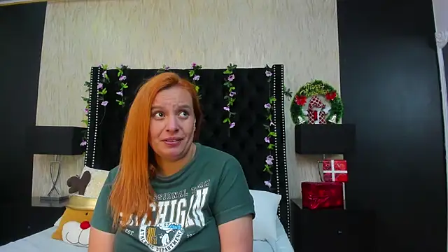 RoxieJackson's cam snapshot