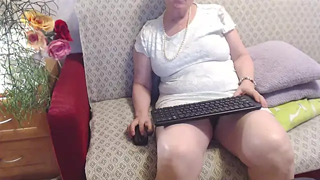 zarinafonliberman's cam snapshot