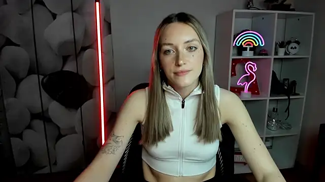 EvelynBlond's cam snapshot