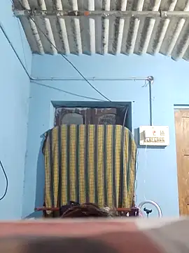 divyatamil143's cam snapshot