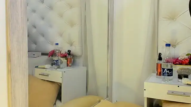 kamii_arias's cam snapshot