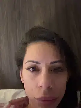 Teparolaverga1990's cam snapshot