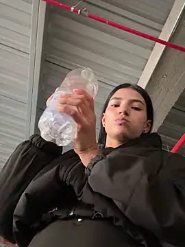 Ema_Rose_'s cam snapshot