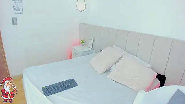 Ela_Centella's cam snapshot