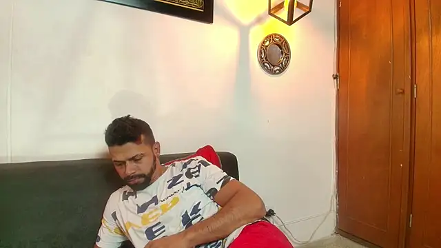 max_ashley_mds's cam snapshot