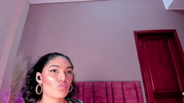 LunaAspen_'s cam snapshot