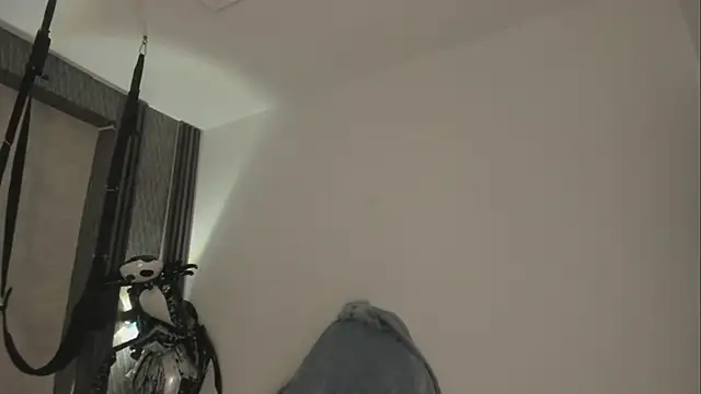 selene_red_'s cam snapshot