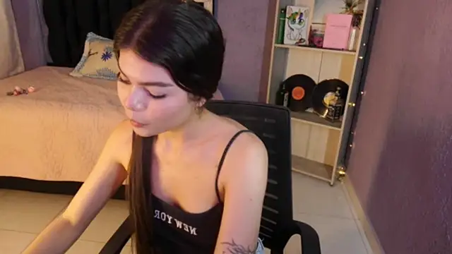 sweet_c4ndy's cam snapshot