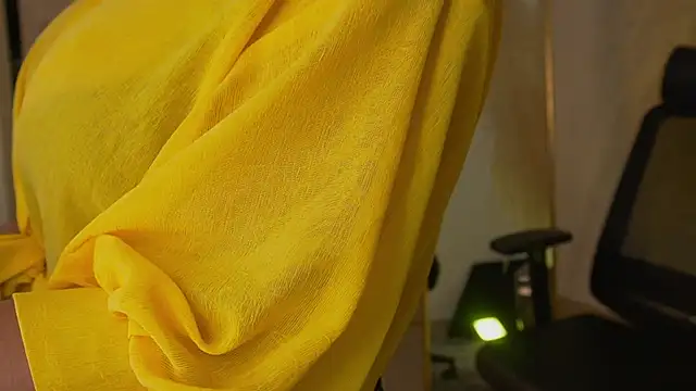 lara_beker's cam snapshot